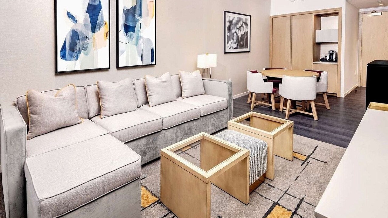 Photo of Livingroom in Central Park South