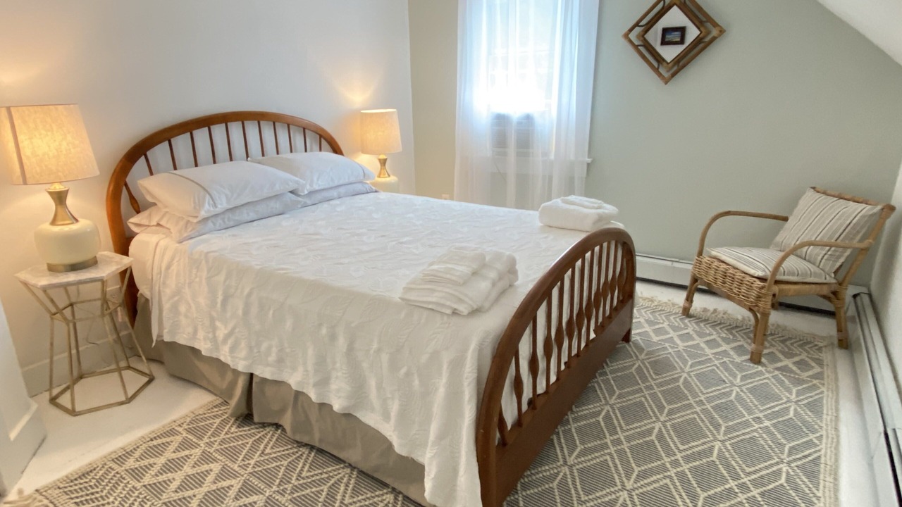 Photo of Bedroom in Jamestown