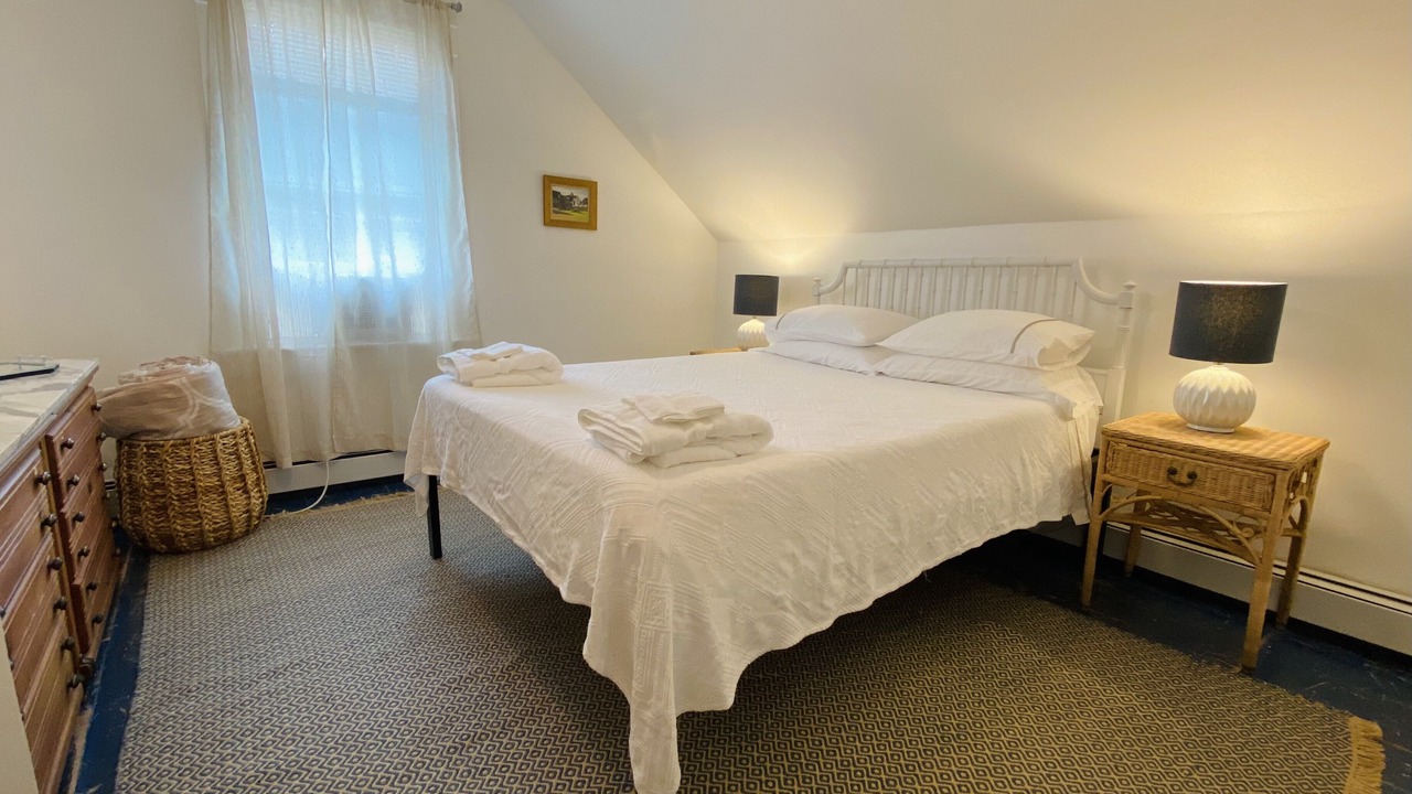 Photo of Bedroom in Jamestown