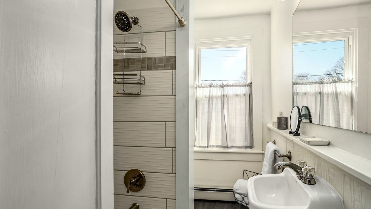 Photo of Bathroom in Jamestown