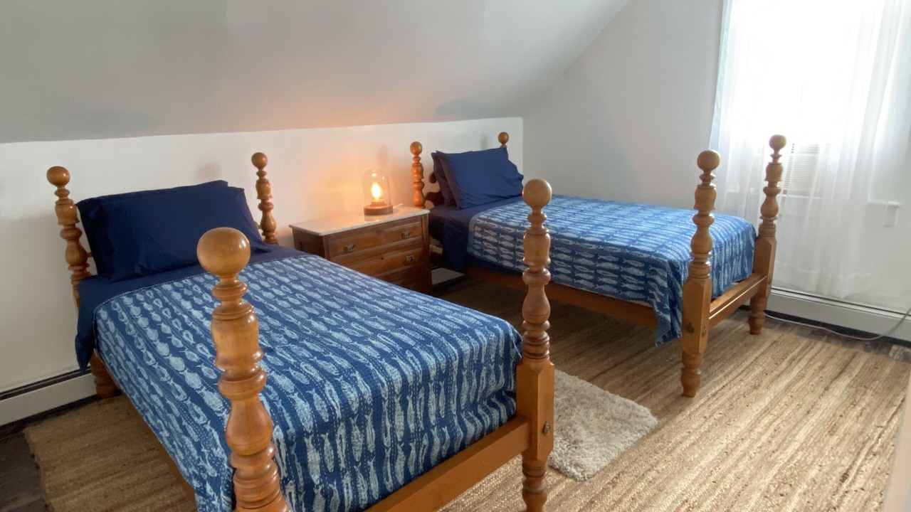 Photo of Bedroom in Jamestown