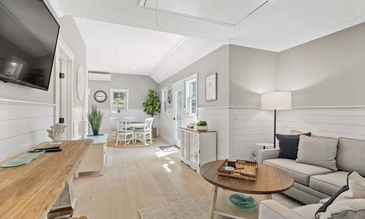 Photo of Bedroom in Dennis