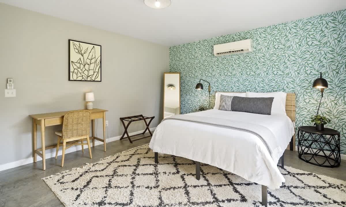 Photo of Bedroom in Ithaca