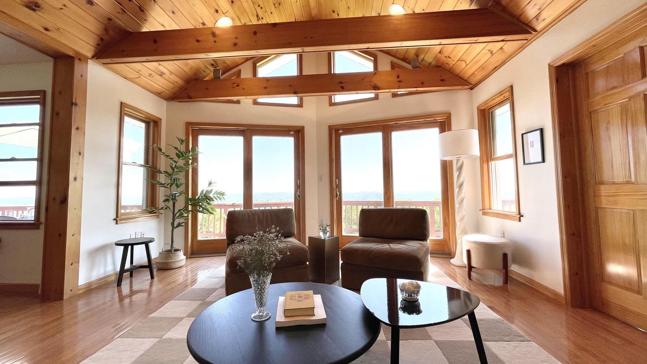 Photo of Livingroom in Jefferson