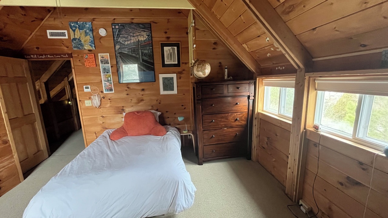 Photo of Bedroom in Tisbury