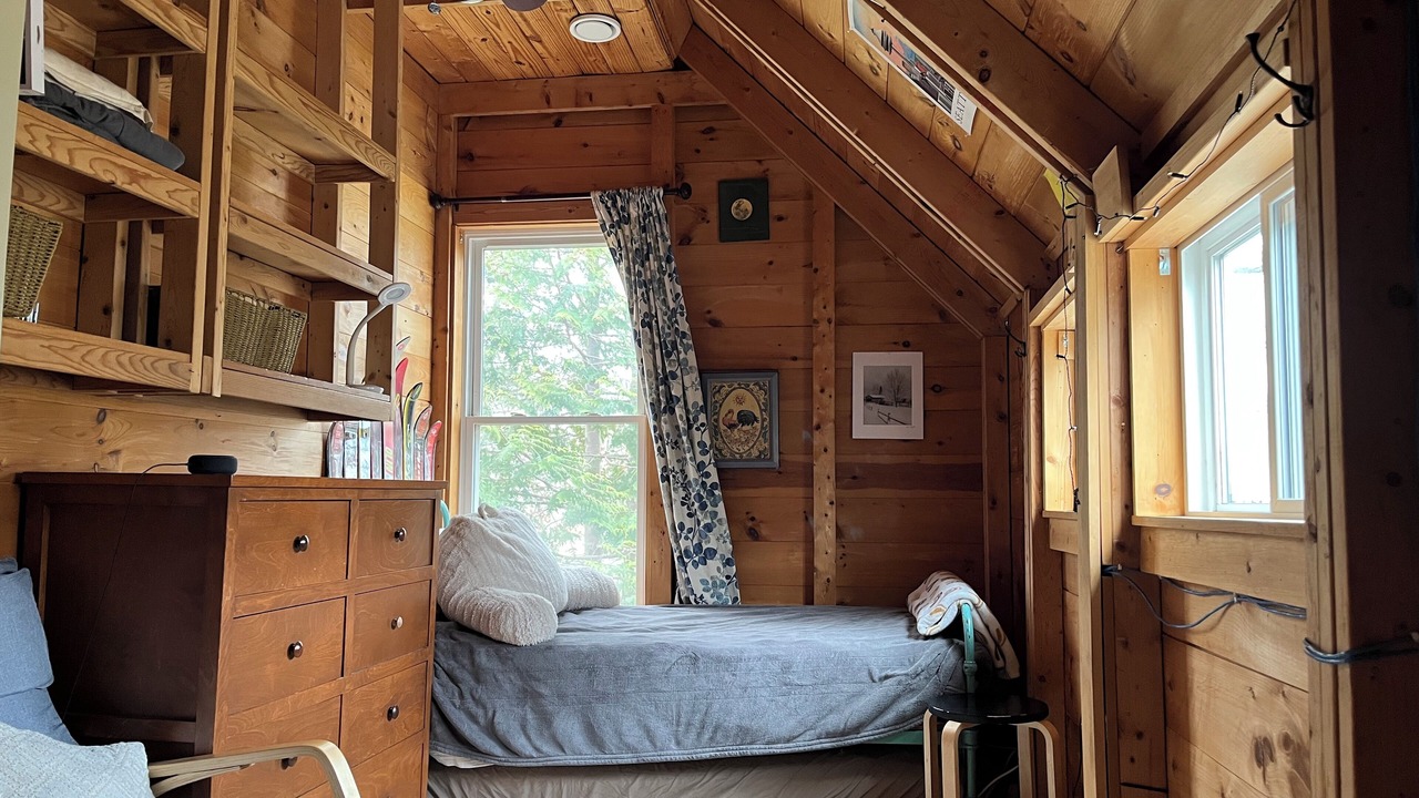 Photo of Bedroom in Tisbury