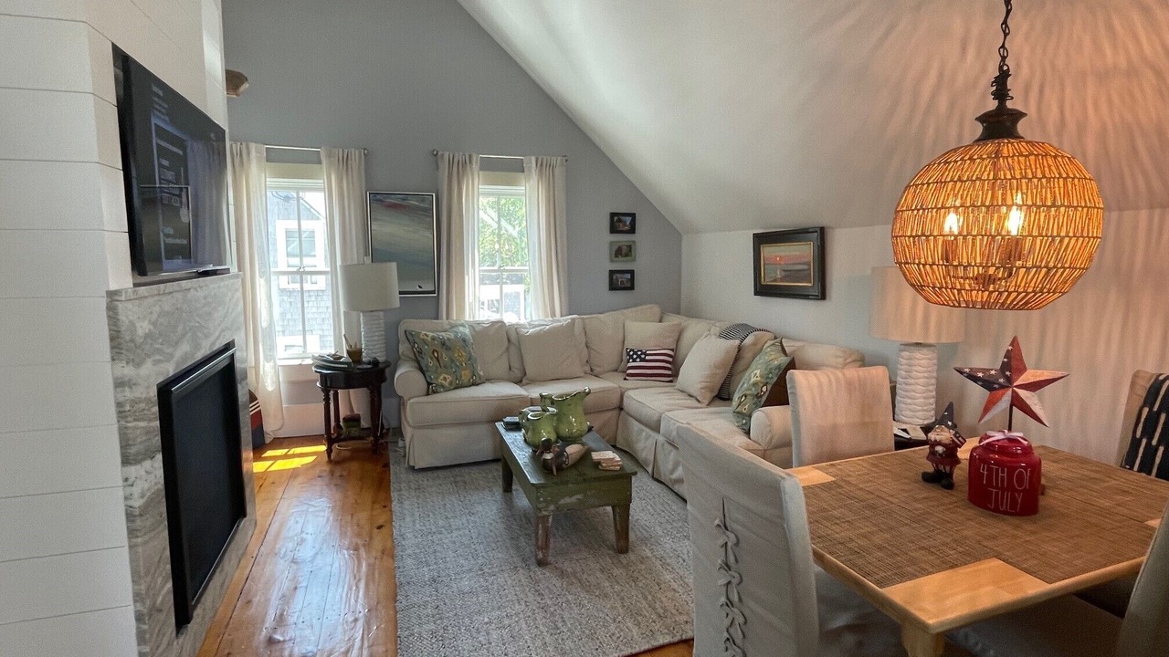 Photo of Livingroom in Provincetown