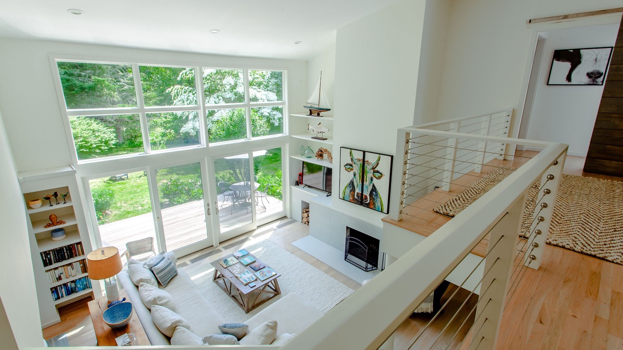 Photo of Livingroom in Chilmark