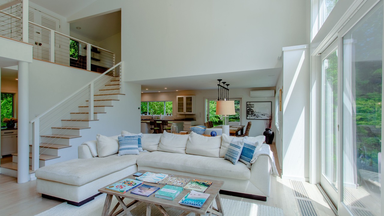 Photo of Livingroom in Chilmark