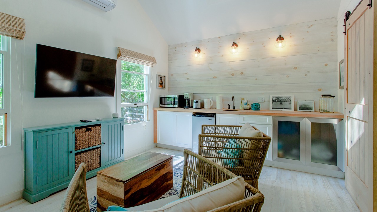 Photo of Livingroom in Chilmark