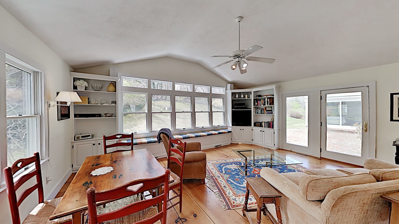 Photo of Livingroom in East Dennis