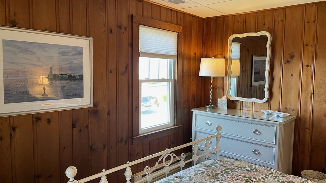 Photo of Bedroom in Old Lyme