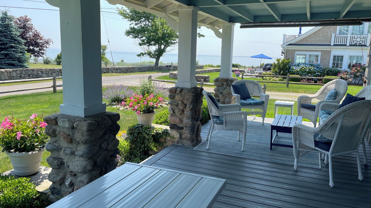 Photo of Patio Balcony in Old Lyme