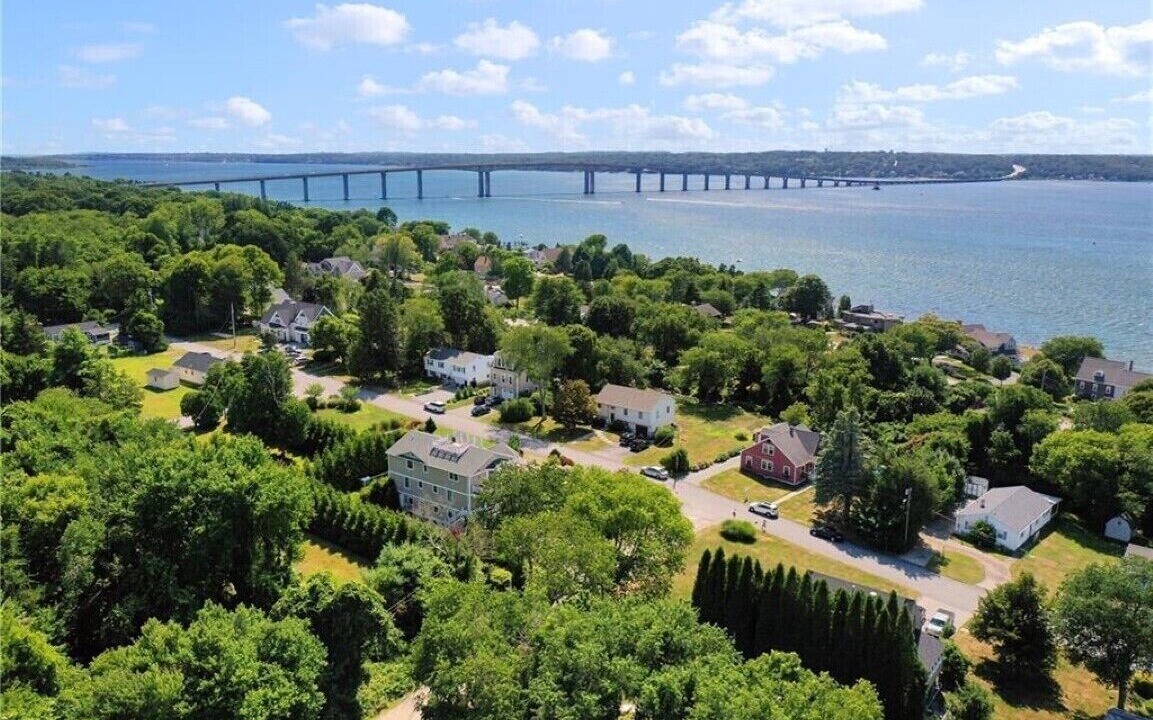 Photo of Outdoor in Jamestown Shores