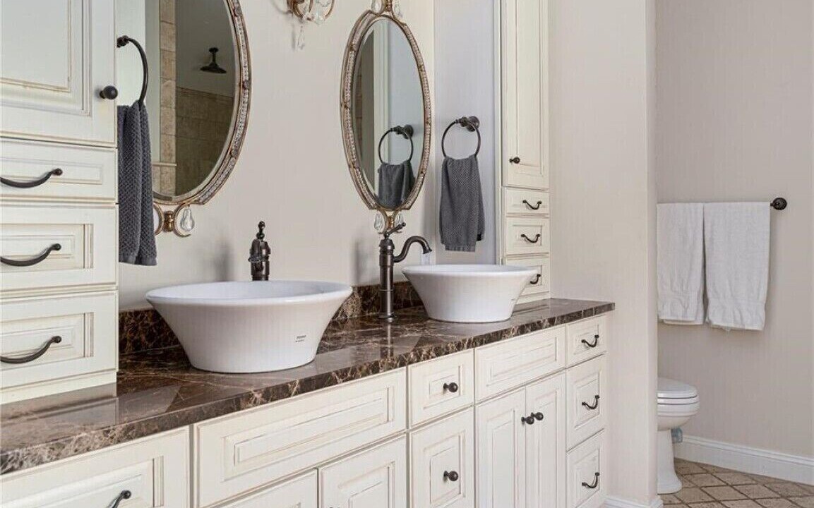 Photo of Bathroom in Jamestown Shores