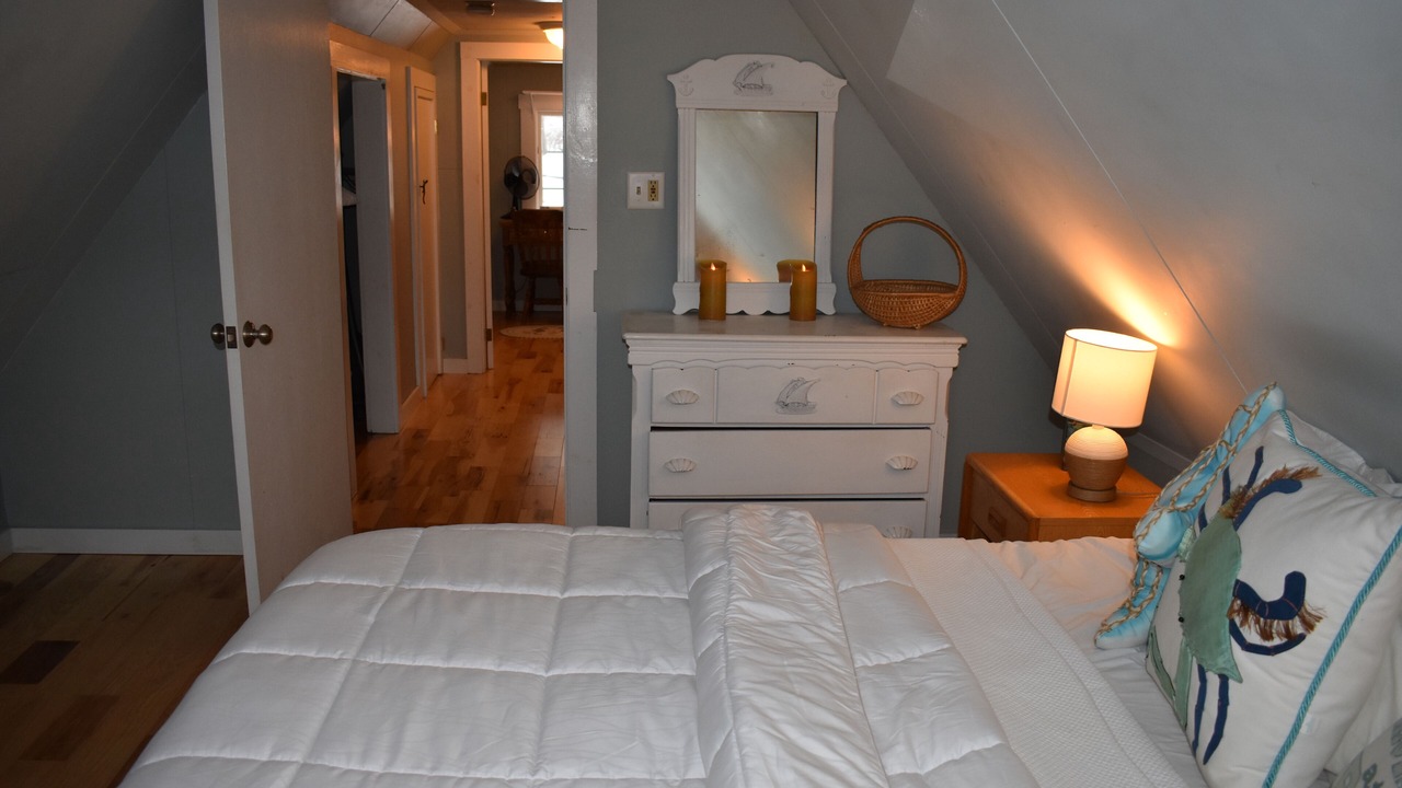 Photo of Bedroom in Ogunquit