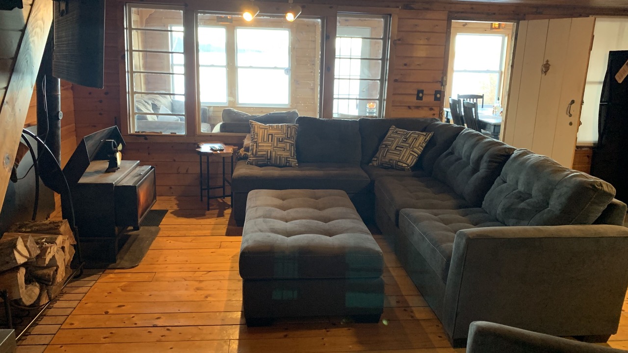 Photo of Livingroom in Farmington Falls