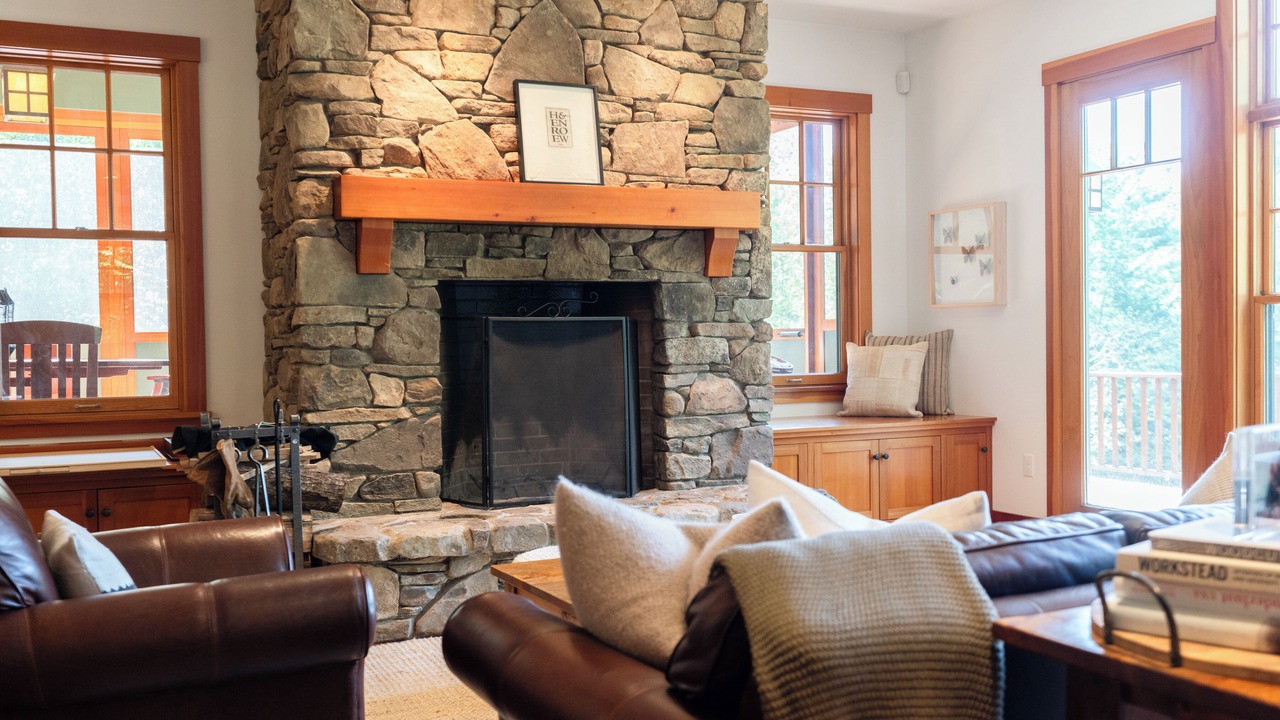 Photo of Livingroom in Stowe Area