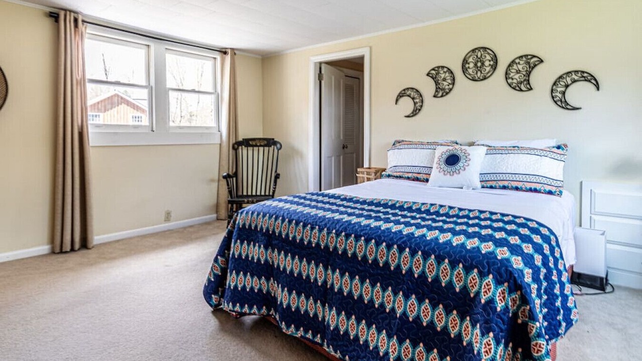 Photo of Bedroom in Eden Mills