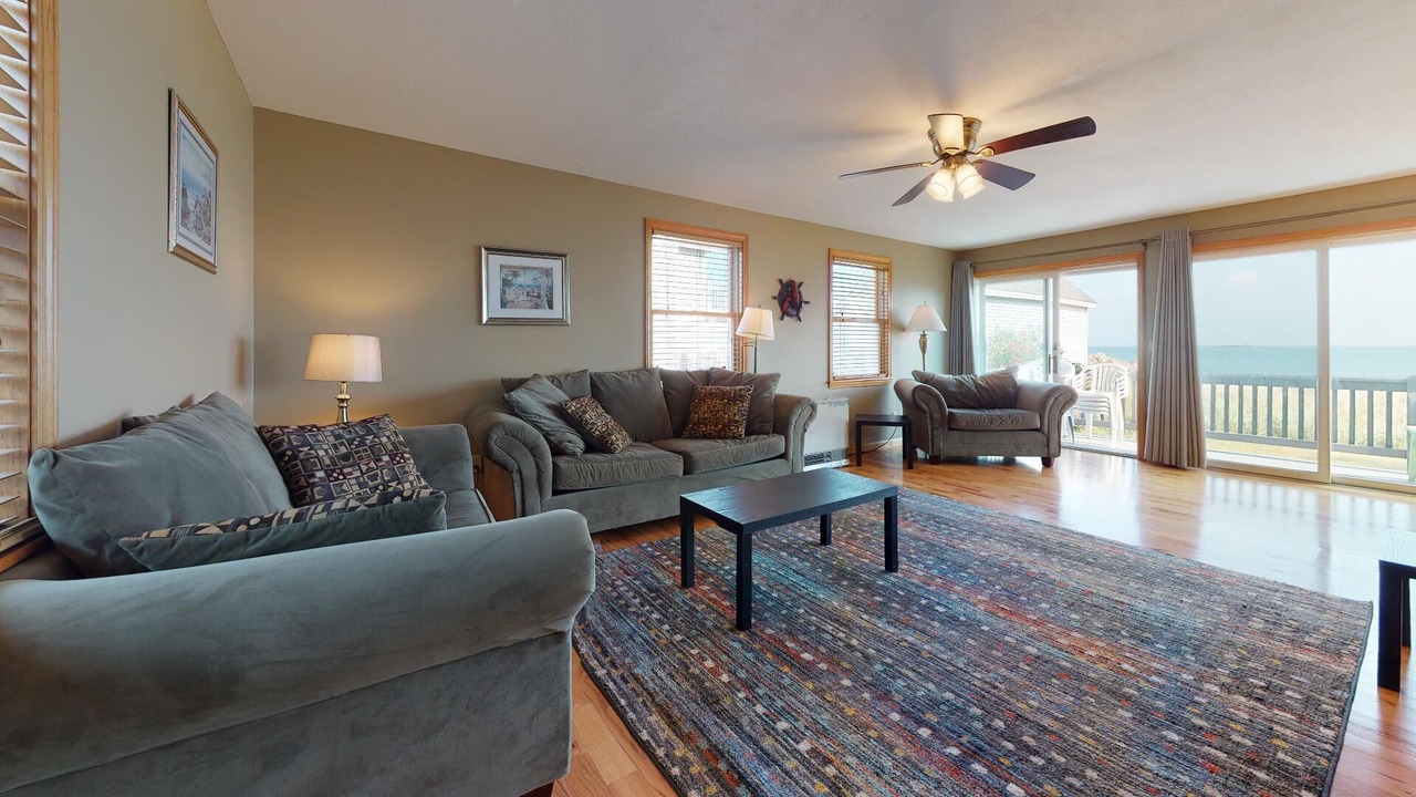 Photo of Livingroom in Camp Ellis