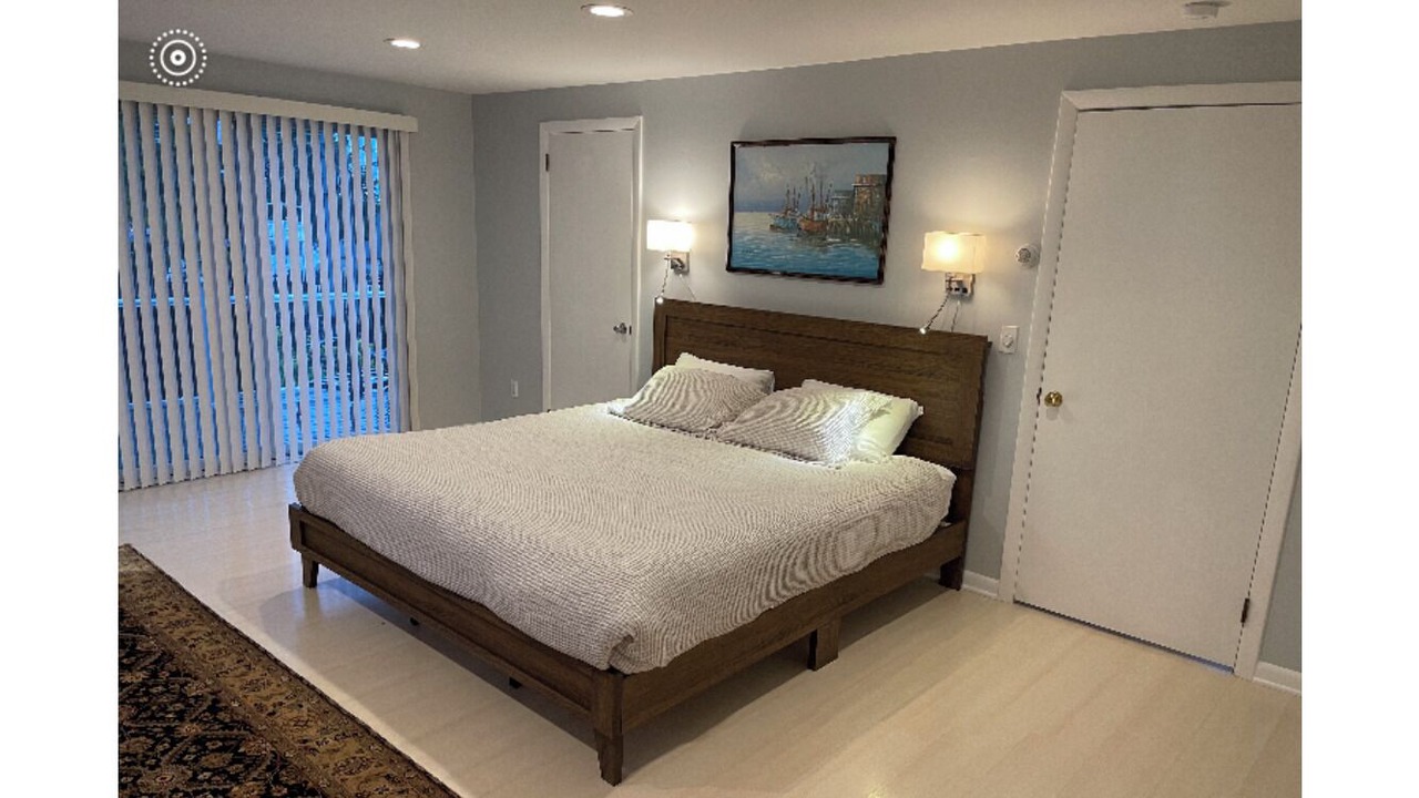 Photo of Bedroom in Stonington