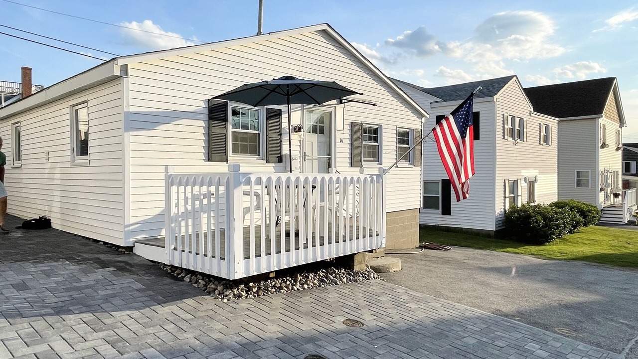 Photo of Outdoor in Hampton
