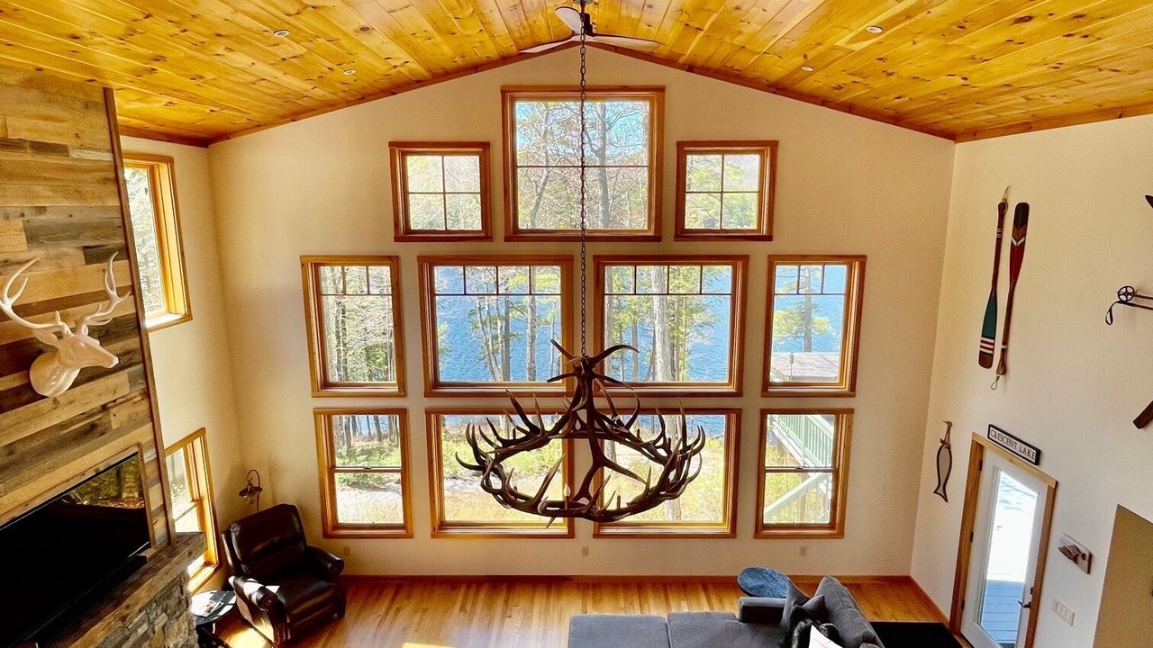 Photo of Livingroom in Raymond