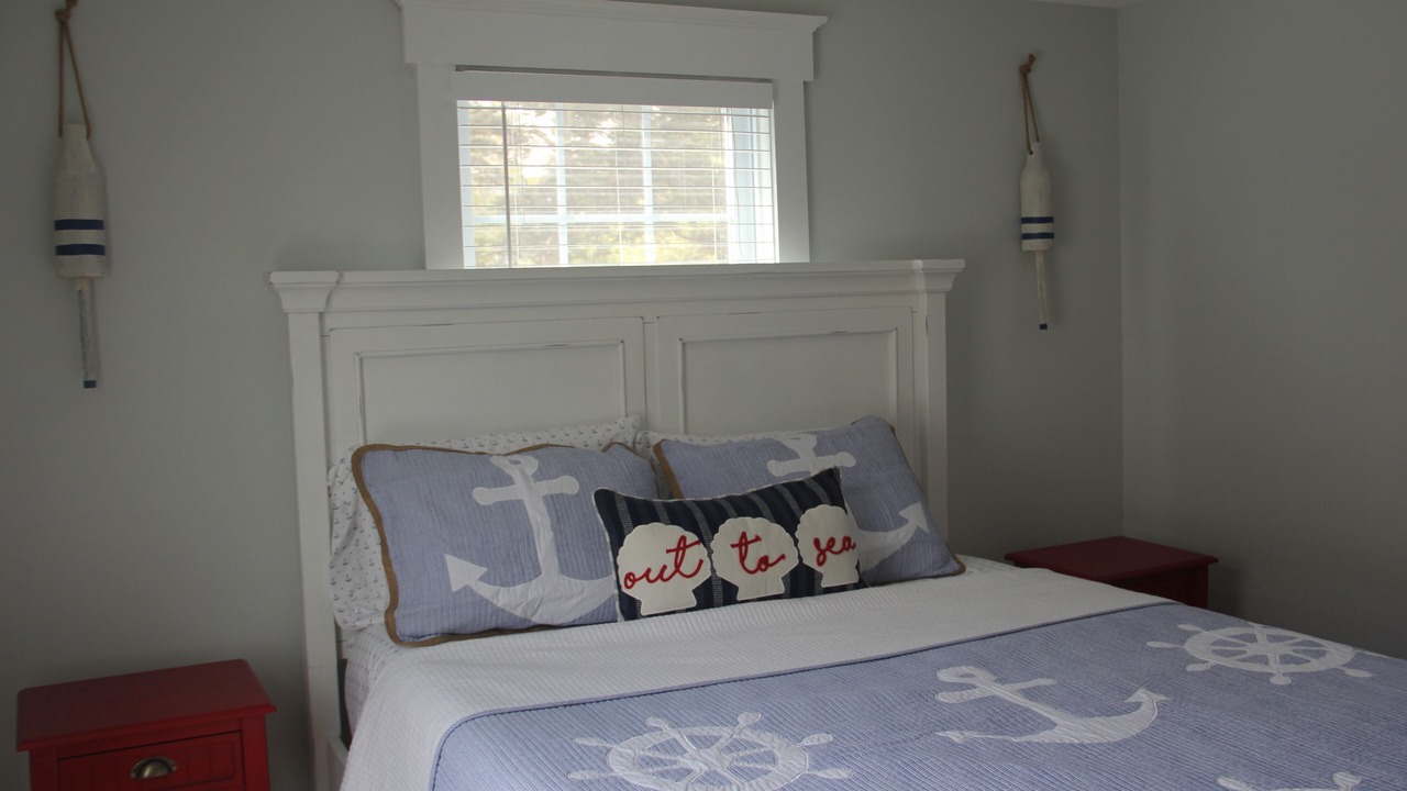 Photo of Bedroom in West Yarmouth
