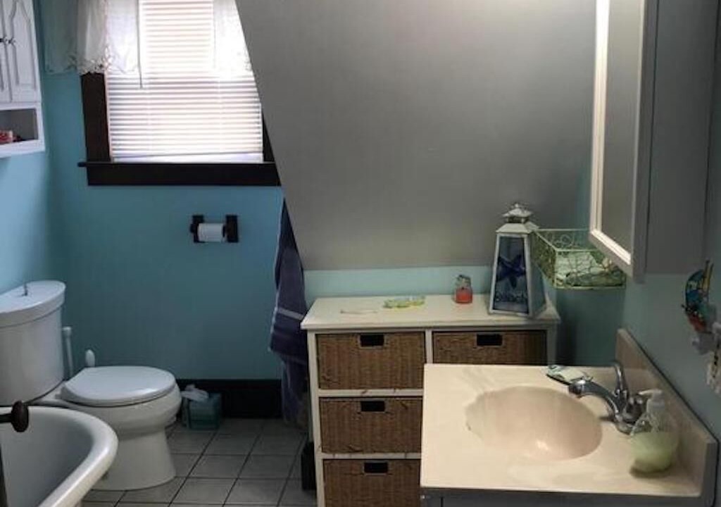 Photo of Bathroom in Ocean Park