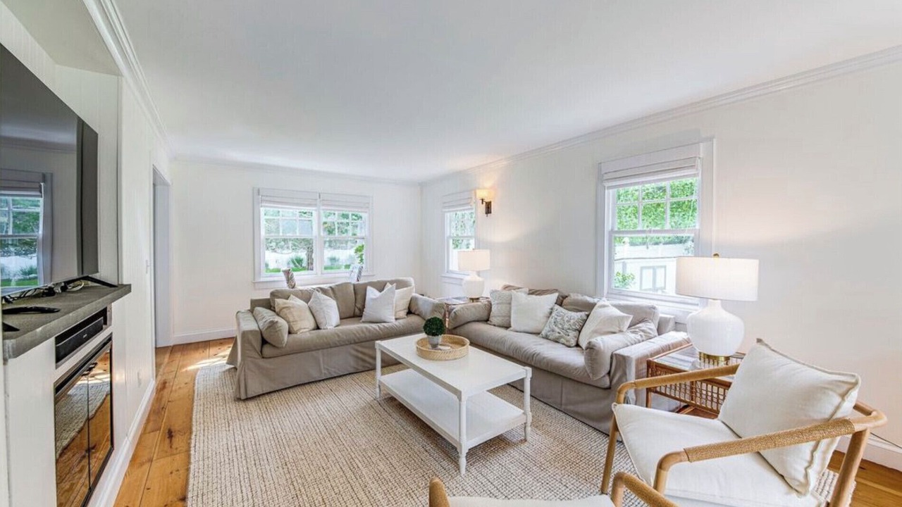 Photo of Bedroom in Northwest Harbor