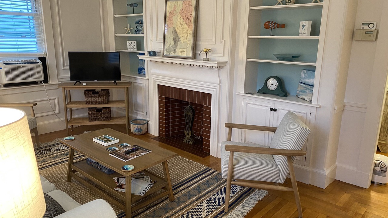 Photo of Livingroom in Fifth Ward