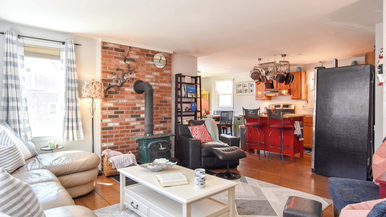 Photo of Livingroom in Wellfleet