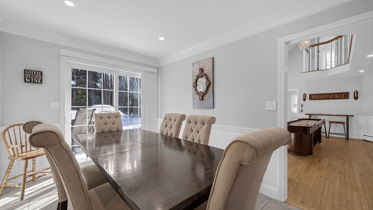 Photo of Livingroom in Center Tuftonboro