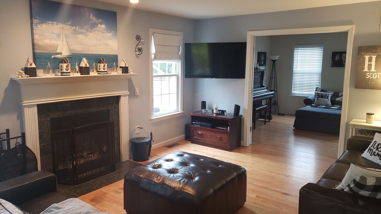 Photo of Livingroom in Westerly