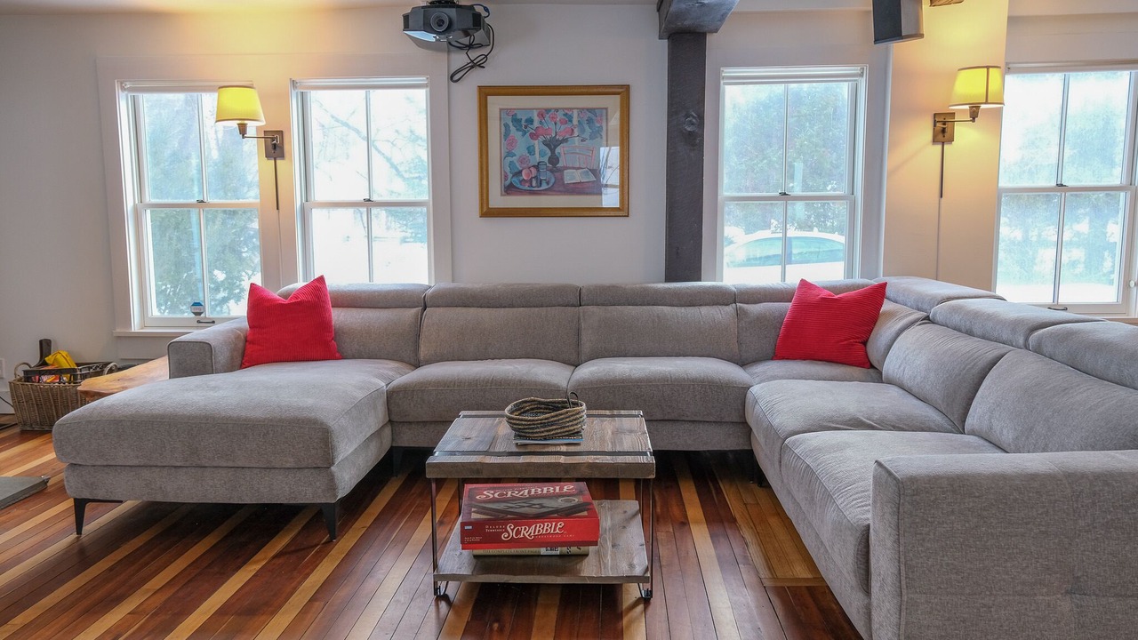 Photo of Livingroom in Ludlow