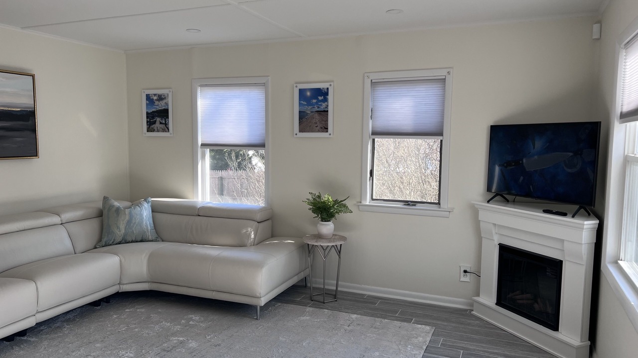 Photo of Livingroom in Cutchogue