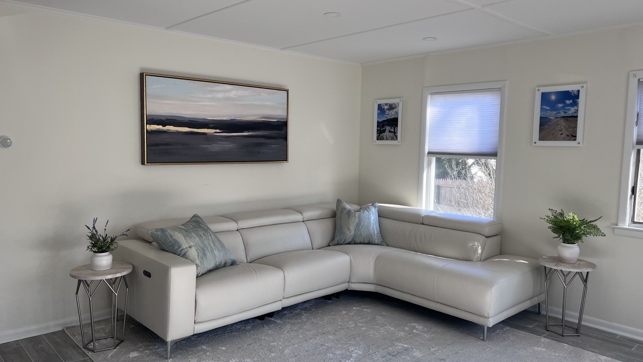 Photo of Livingroom in Cutchogue
