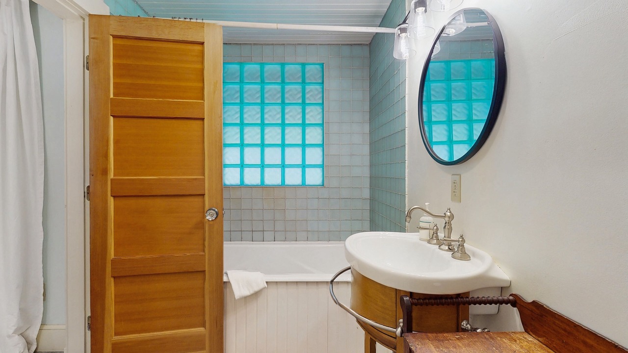 Photo of Bathroom in West Tisbury