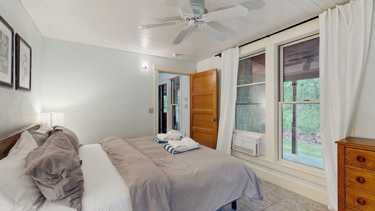 Photo of Bedroom in West Tisbury