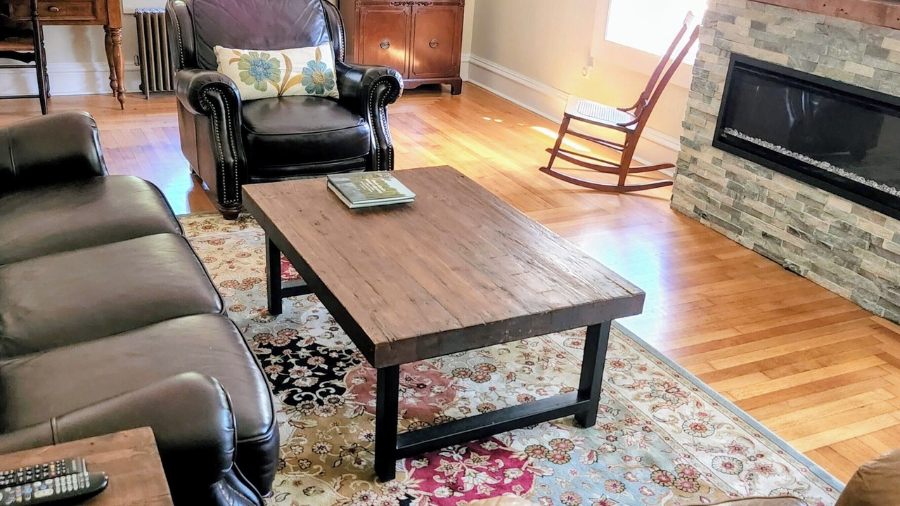 Photo of Livingroom in Charlestown
