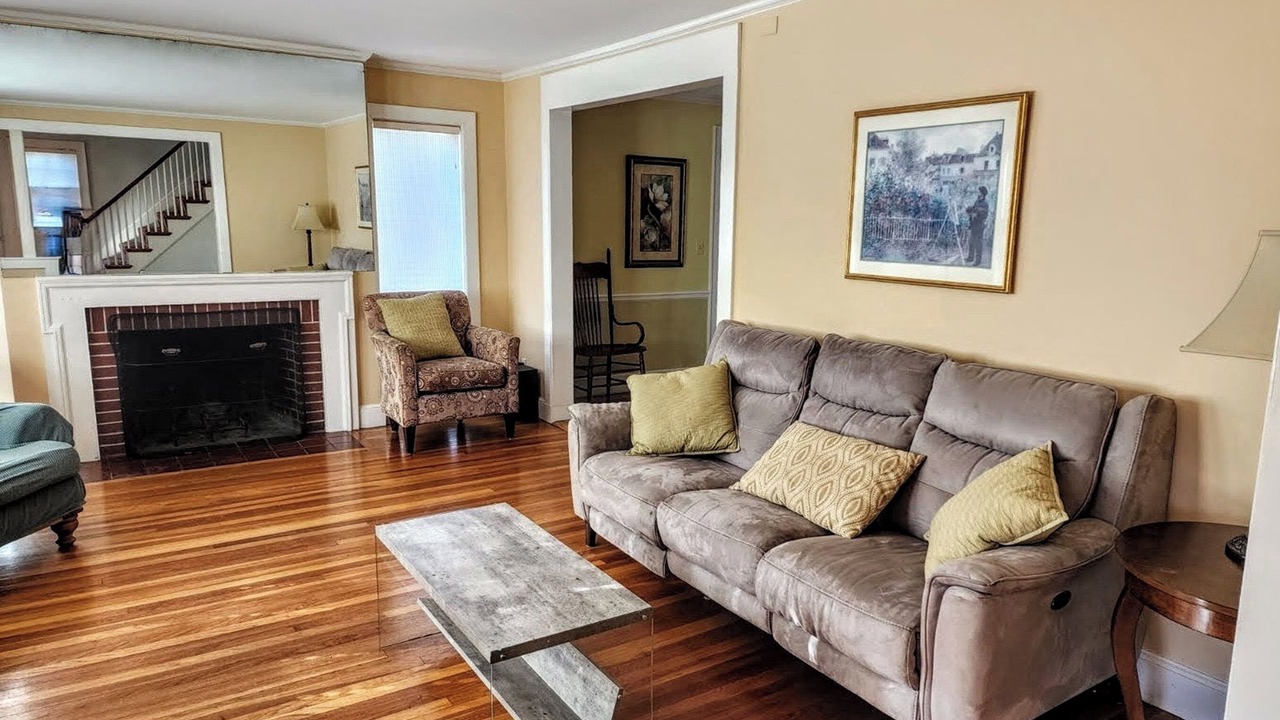 Photo of Livingroom in Needham