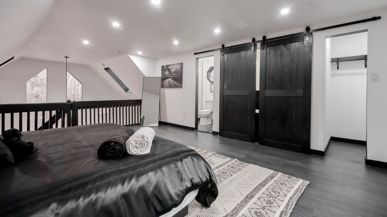 Photo of Bedroom in East Stroudsburg