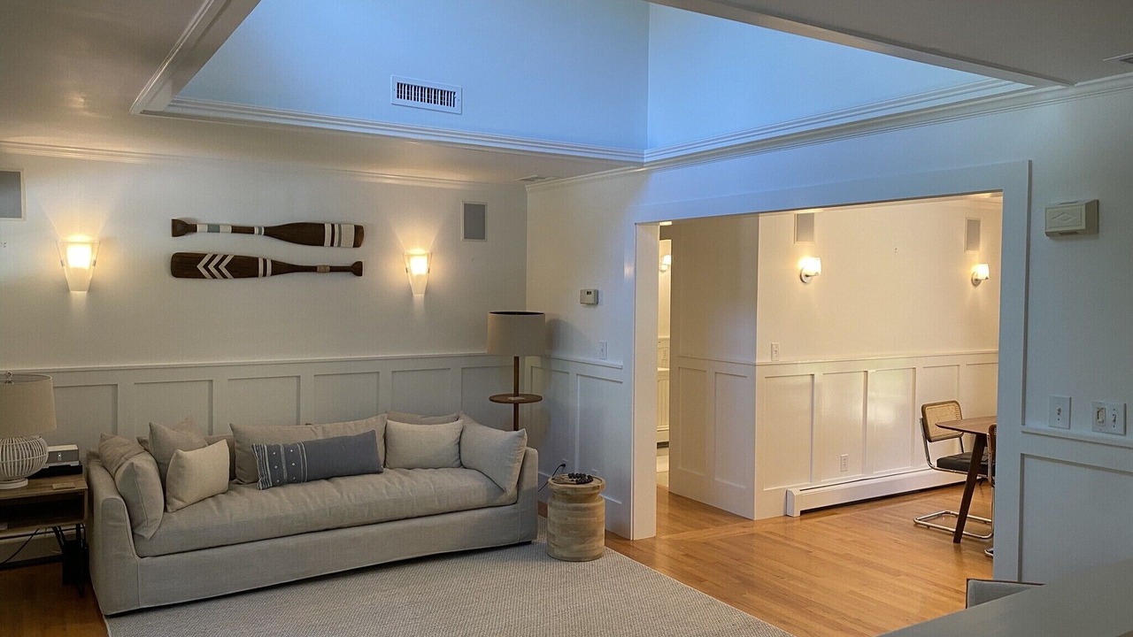 Photo of Livingroom in Oak Bluffs