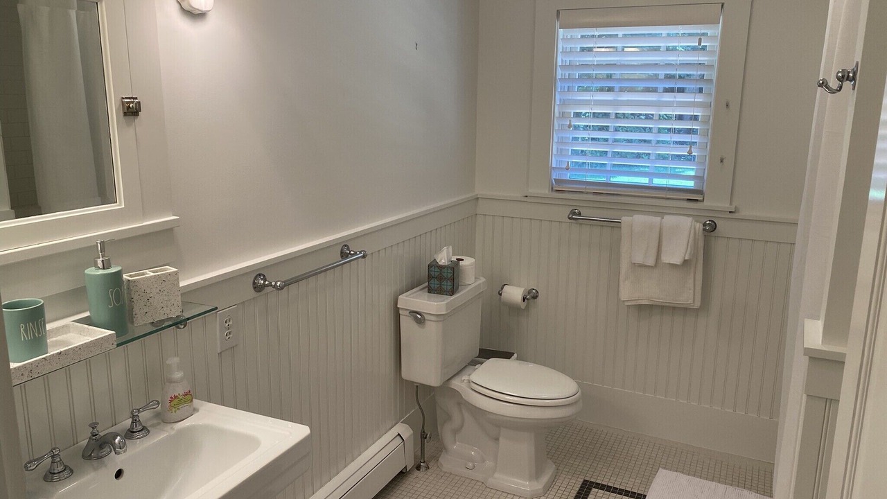 Photo of Bathroom in Oak Bluffs