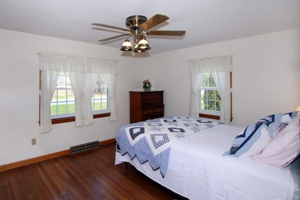 Photo of Bedroom in Dennis
