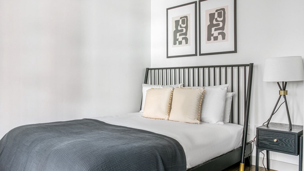 Photo of Bedroom in MIT
