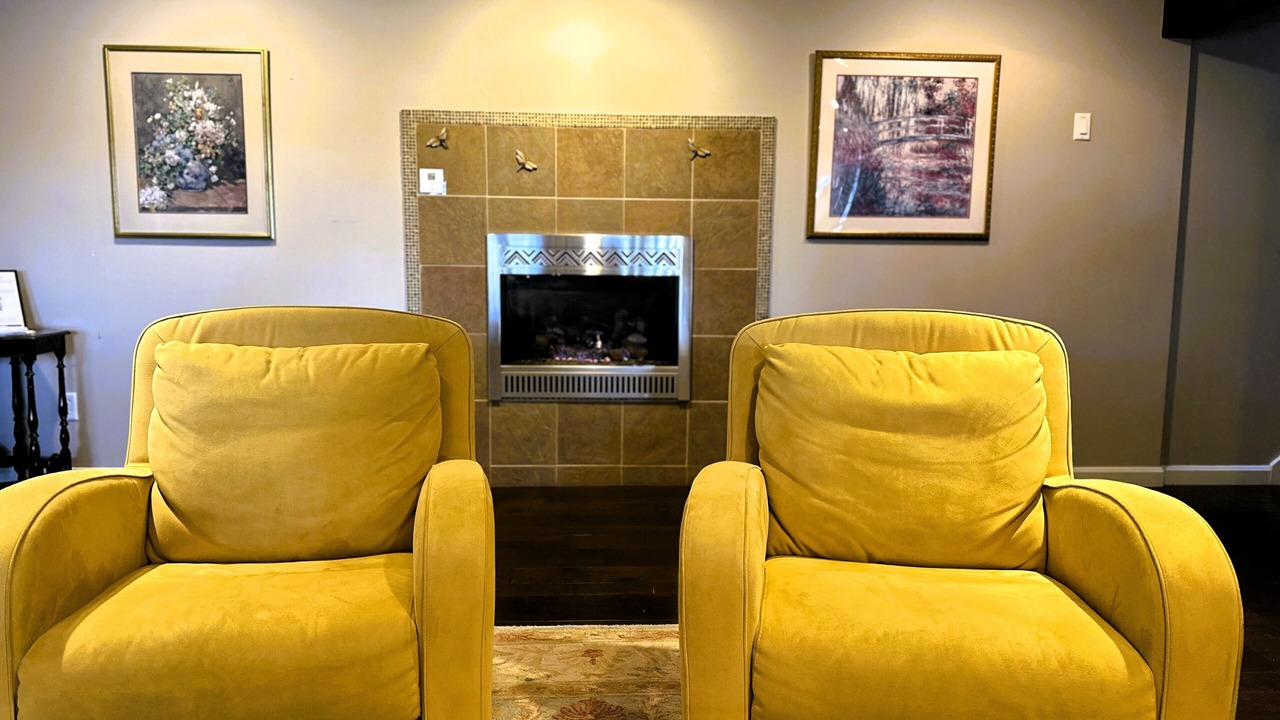 Photo of Livingroom in Eastham