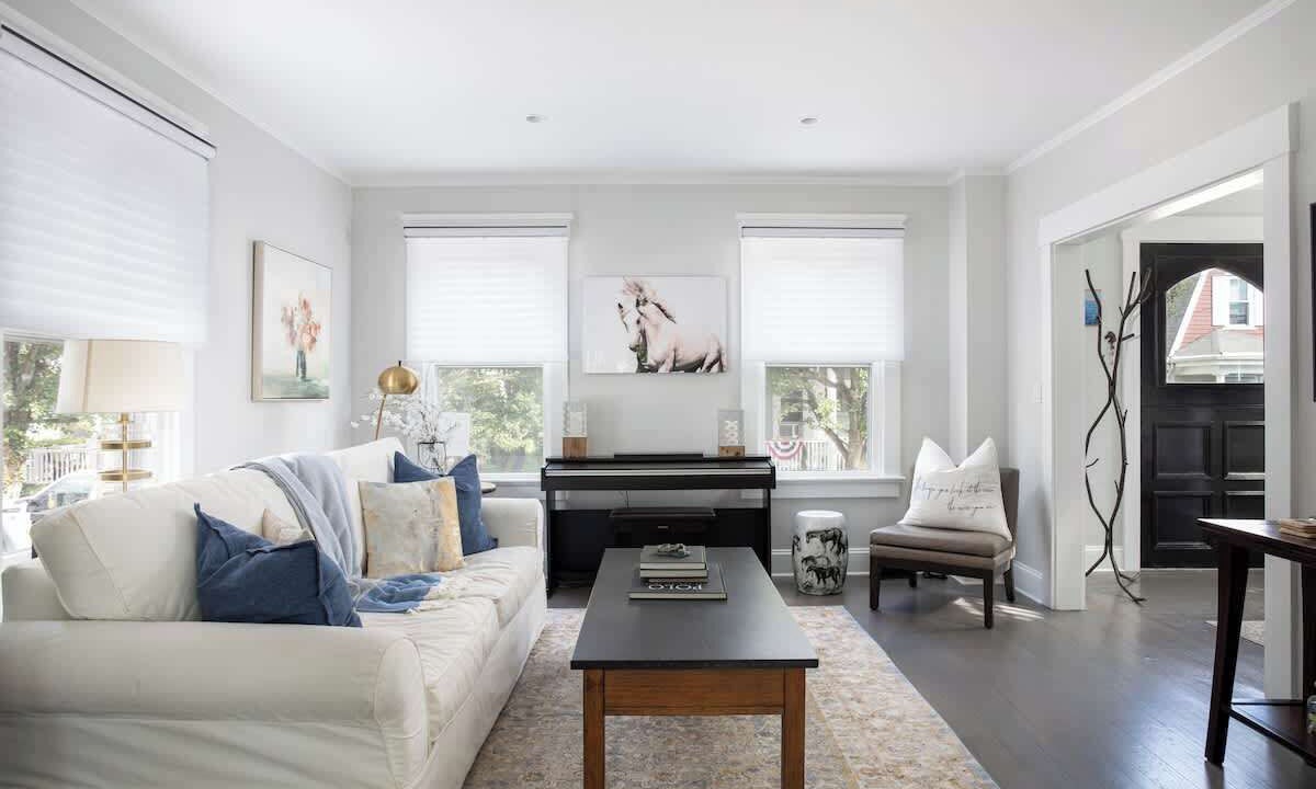 Photo of Livingroom in The Point
