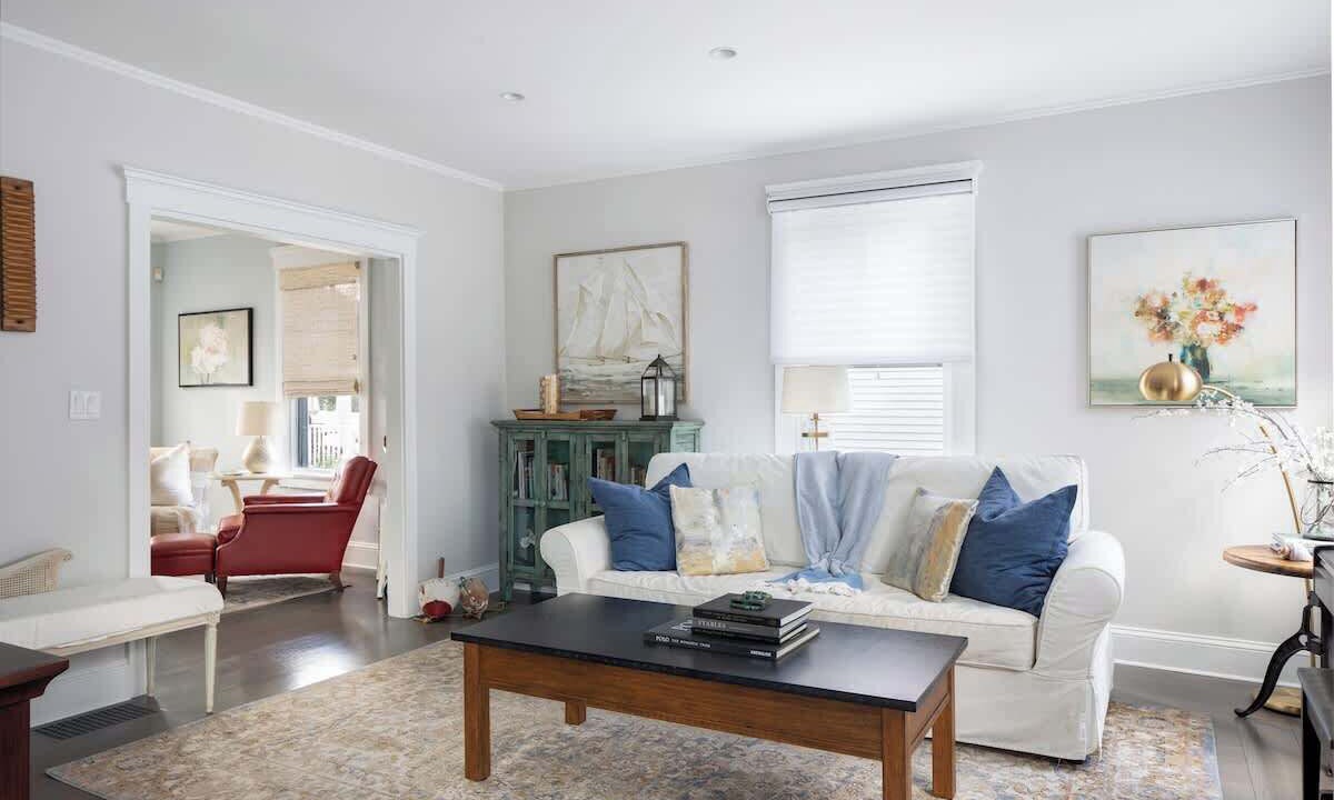 Photo of Livingroom in The Point