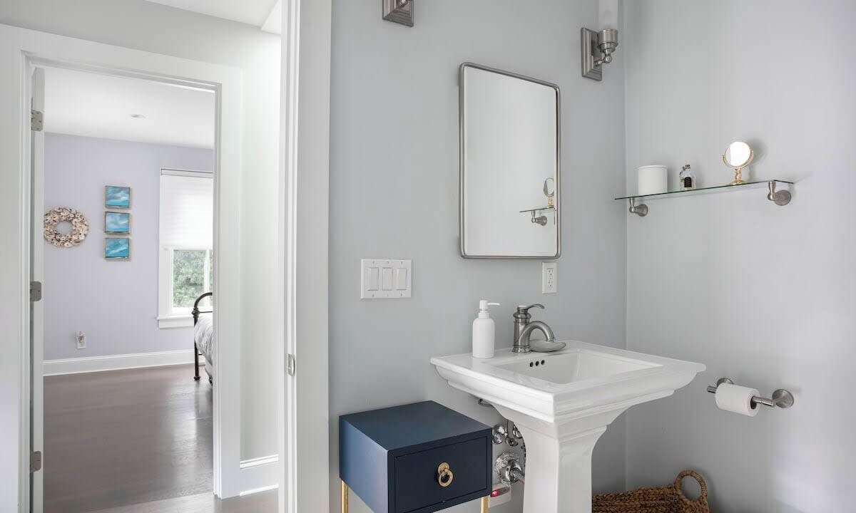 Photo of Bathroom in The Point